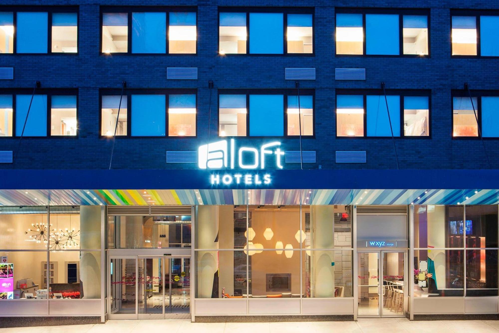 Aloft Long Island City-Manhattan View Hotel New York Exterior photo